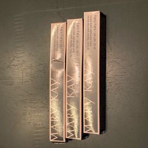 New In Box Mary Kay Lip Liner LOT